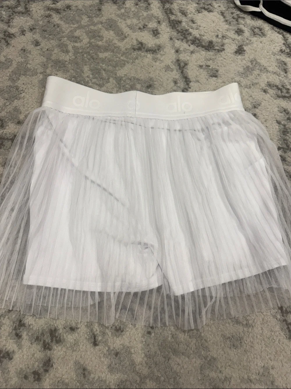 ALO Yoga White Sheer Tulle Skirted Bike Shorts/ Tennis Skirt